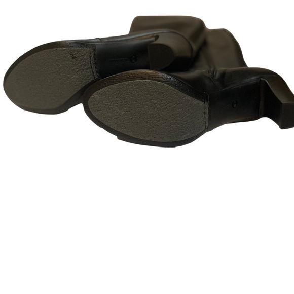 Aquatalia knee high black leather boot - Picture 8 of 12